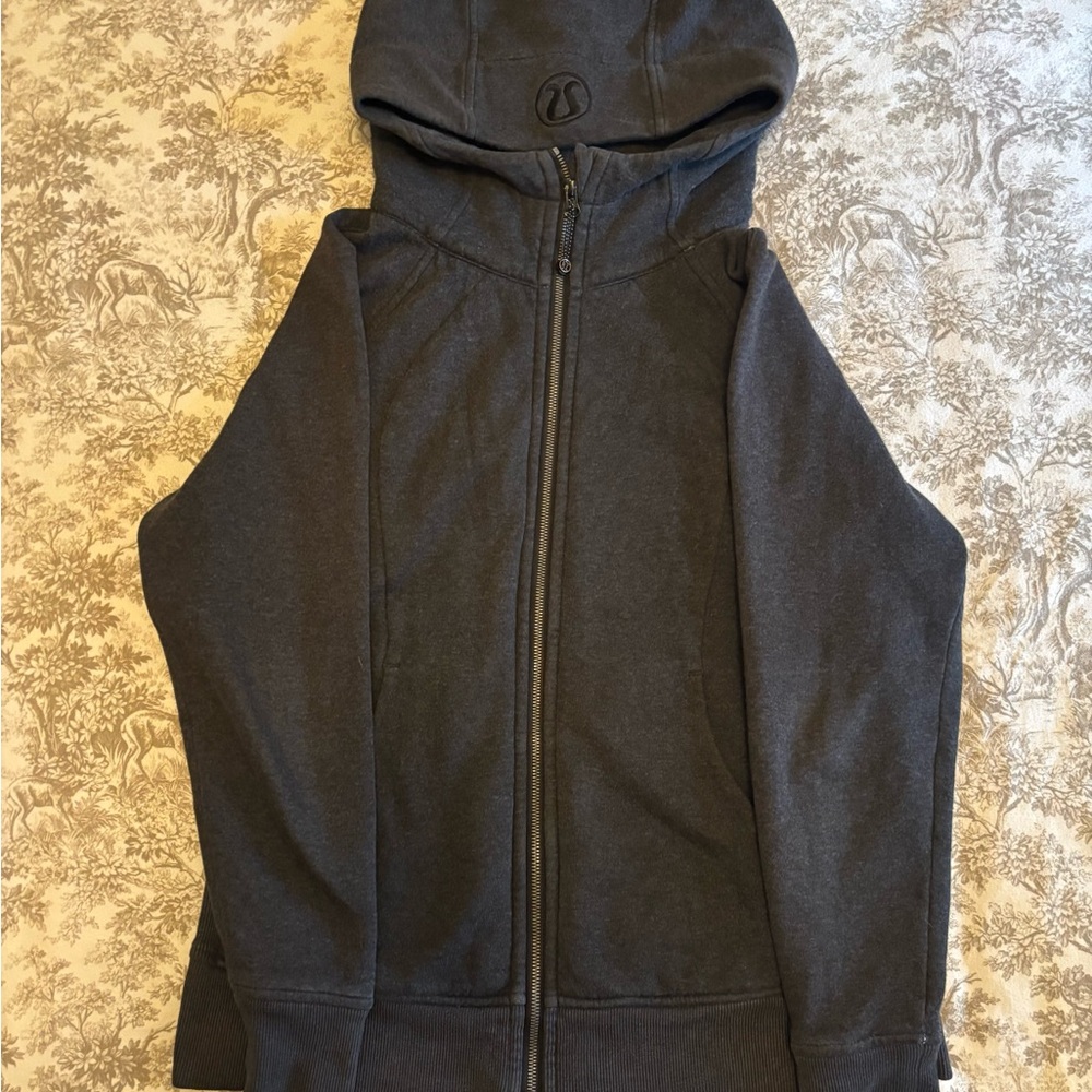 Lululemon scuba hoodie * travel pillow
